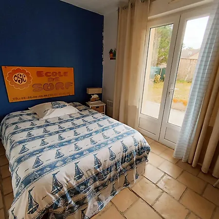 Maison Dans Quartier Residentiel 펜션